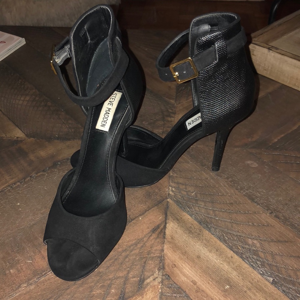 Steve Madden black ankle strap heels